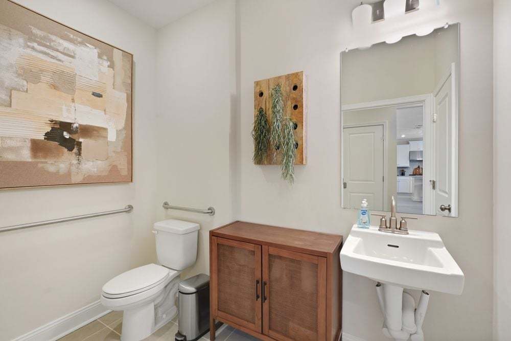 hj-ga-atlanta-dreycott-essex-lot-75-bathroom-007