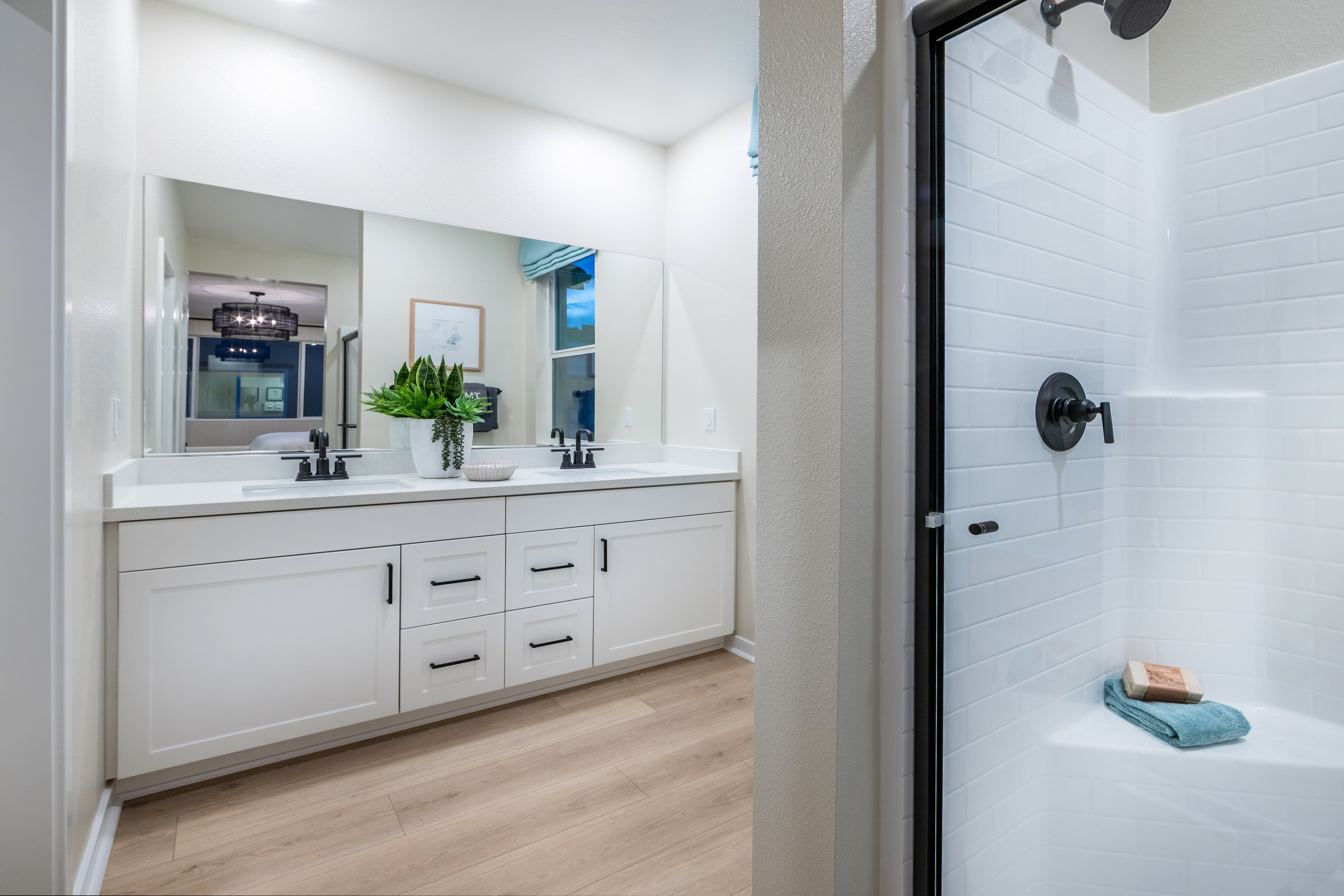 ca-socal-Indigo-plan 5-2 story-4 bed-primary bath