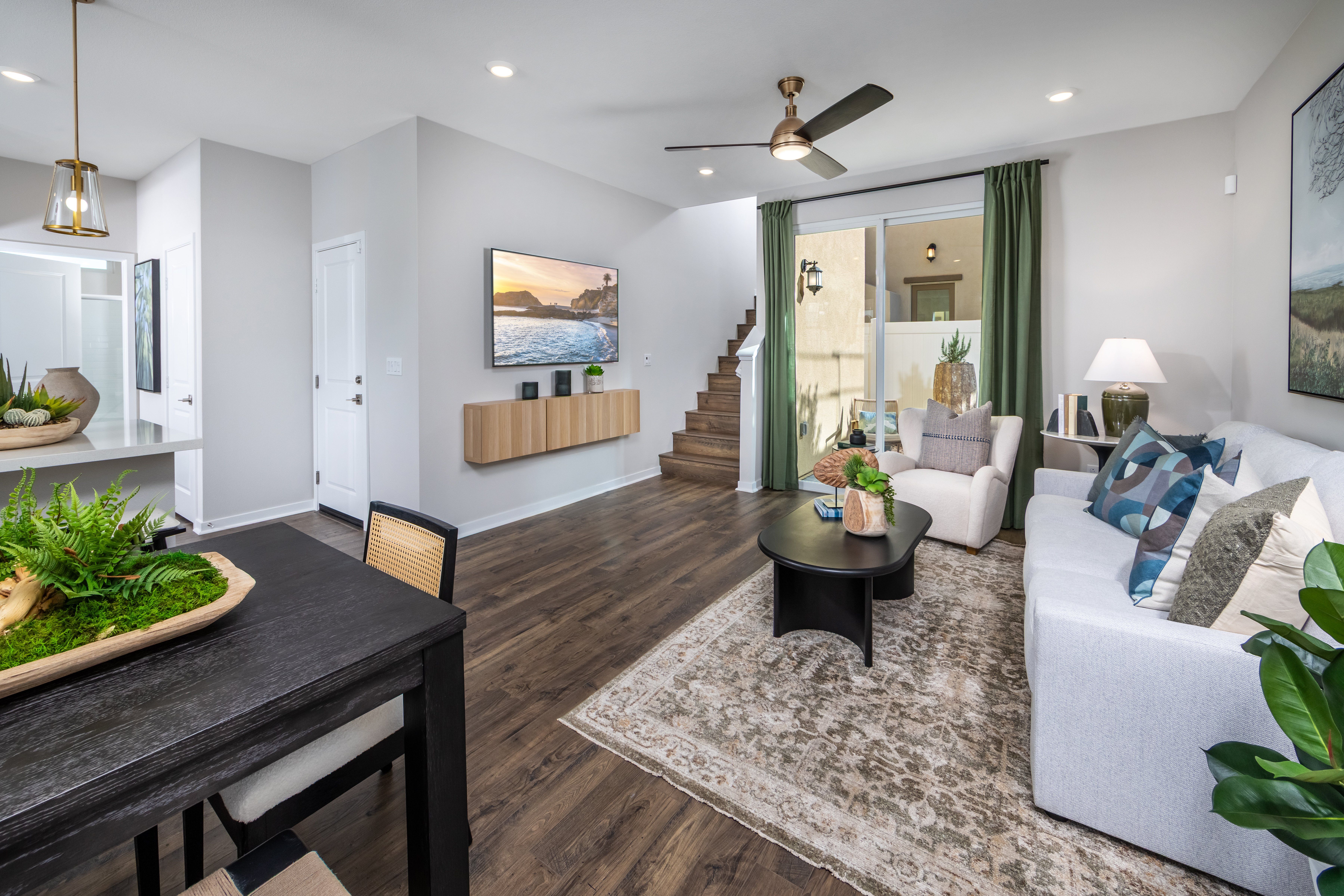 ca-socal-Indigo-plan 7-2 story-4 bed-great room