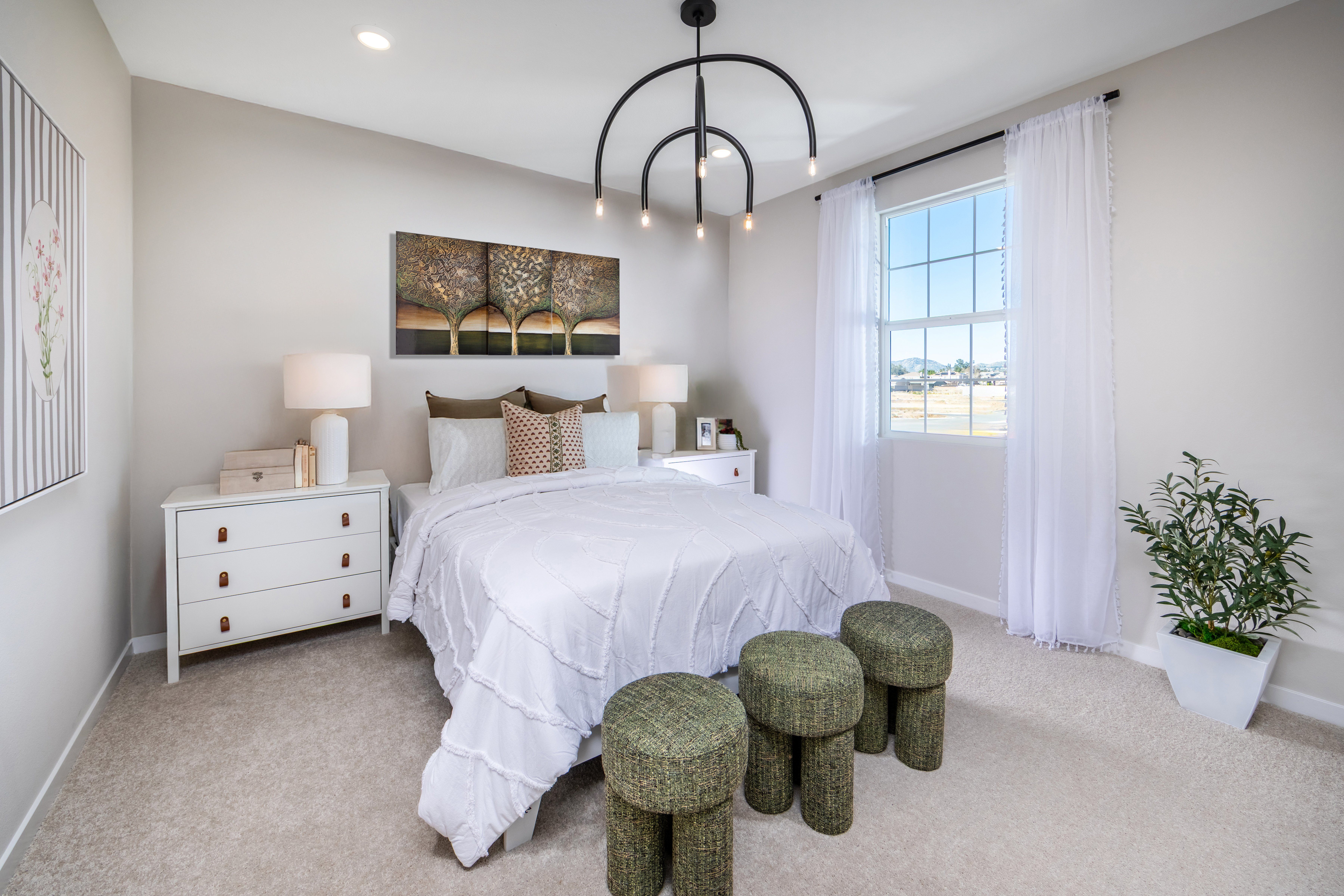 ca-socal-Indigo-plan 7-2 story-4 bed-bed 2