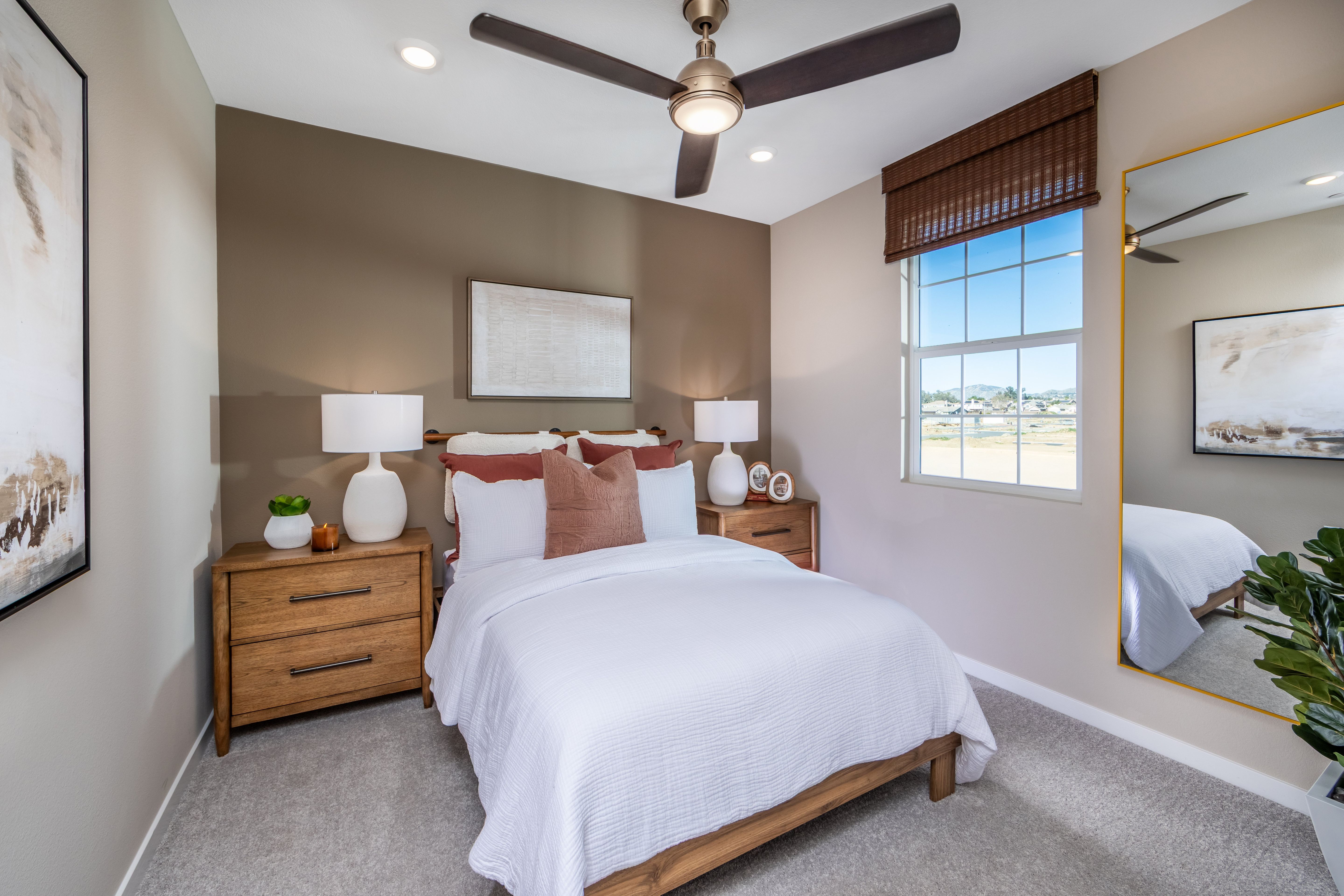 ca-socal-cobalt-plan 1-2 story-3 bed-bed 3