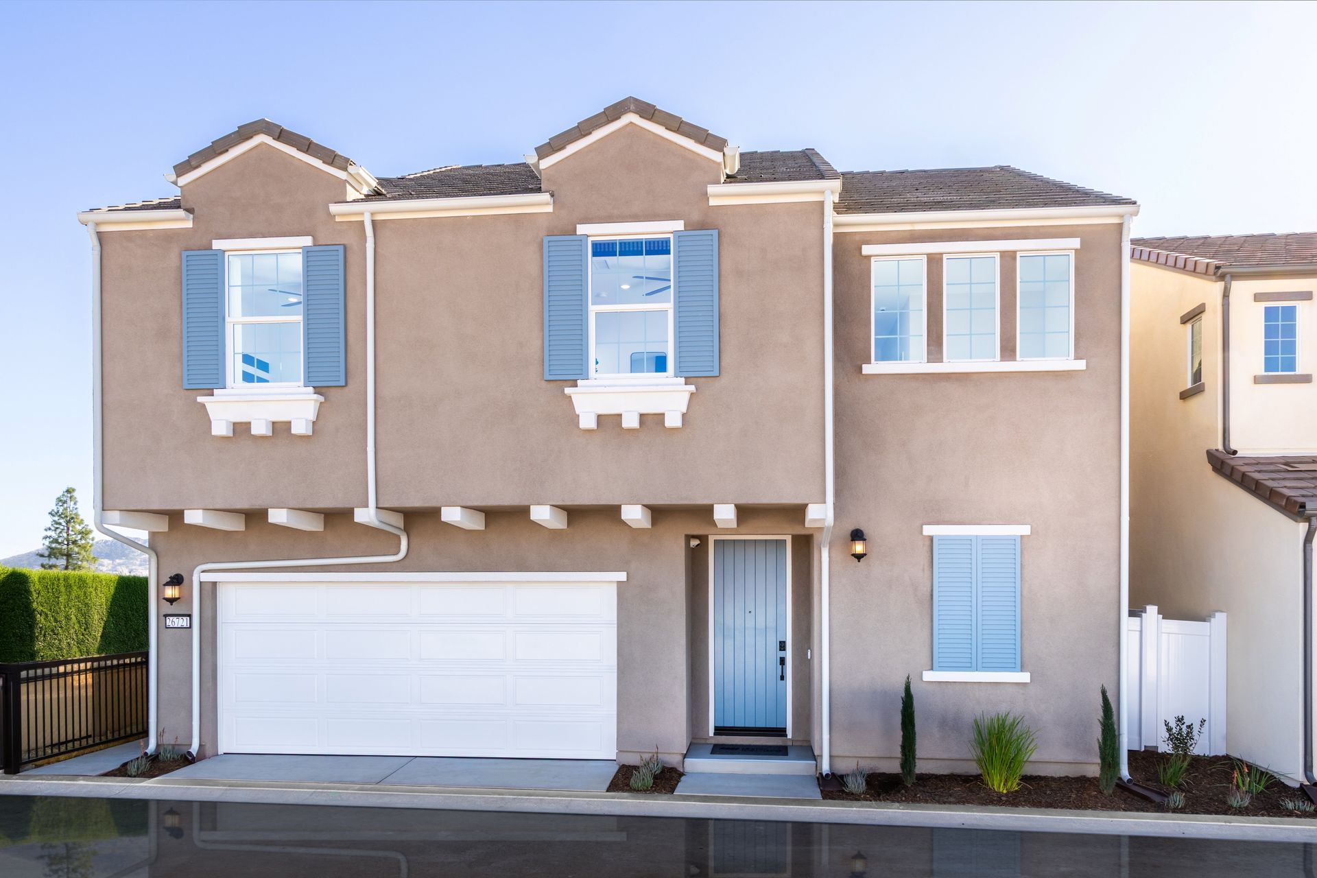 ca-socal-cobalt-plan 4-2 story-4 bed-exterior