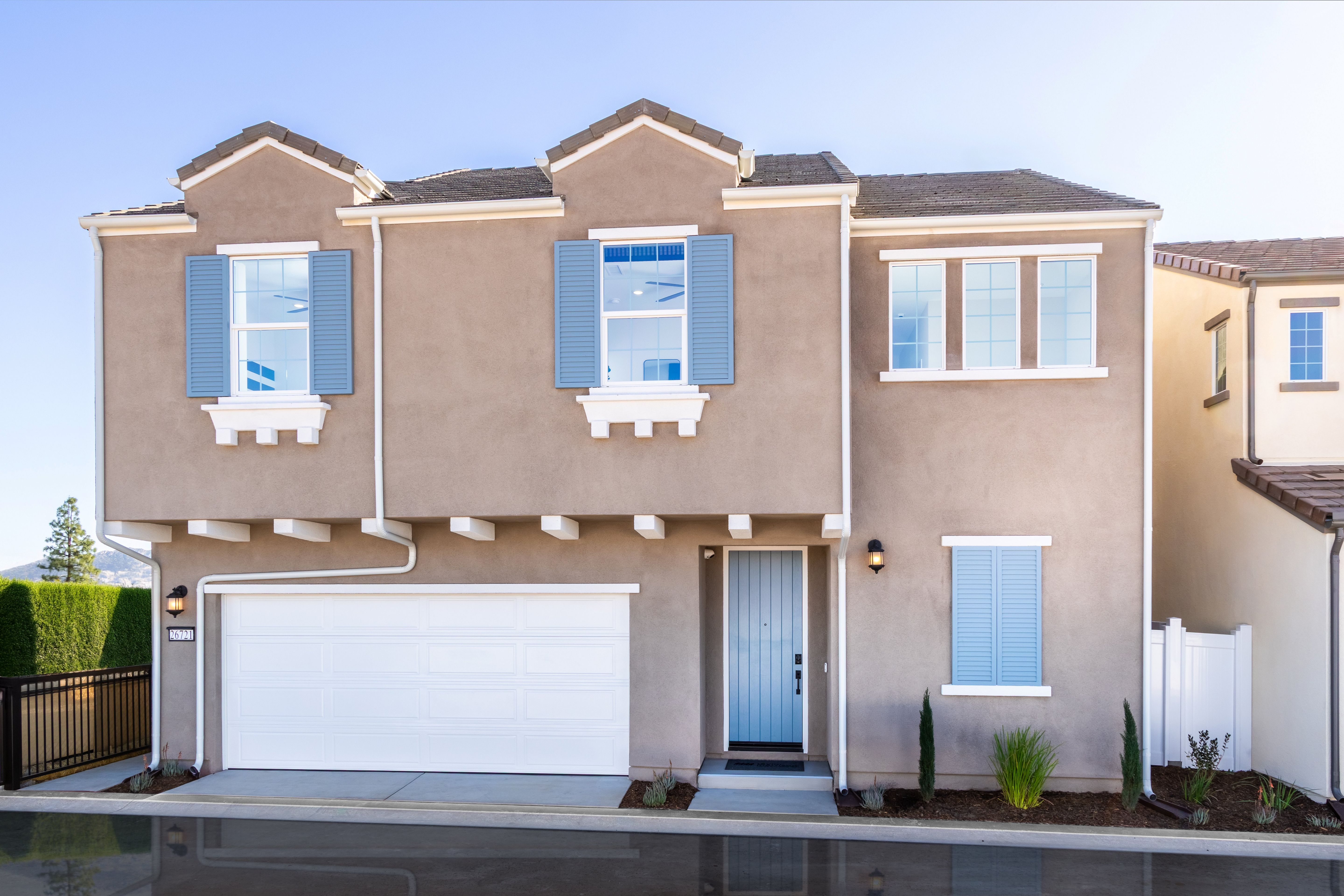 ca-socal-cobalt-plan 4-2 story-4 bed-exterior