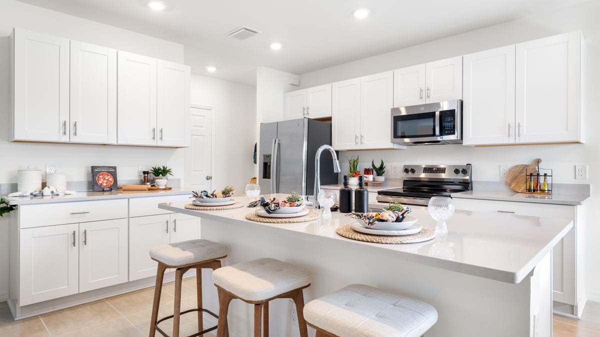 Taylor Morrison - Solena - Eagle Model-17 kitchen