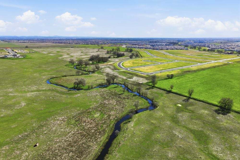 hj-ca-sacramento-roseville-winding-creek-6370...