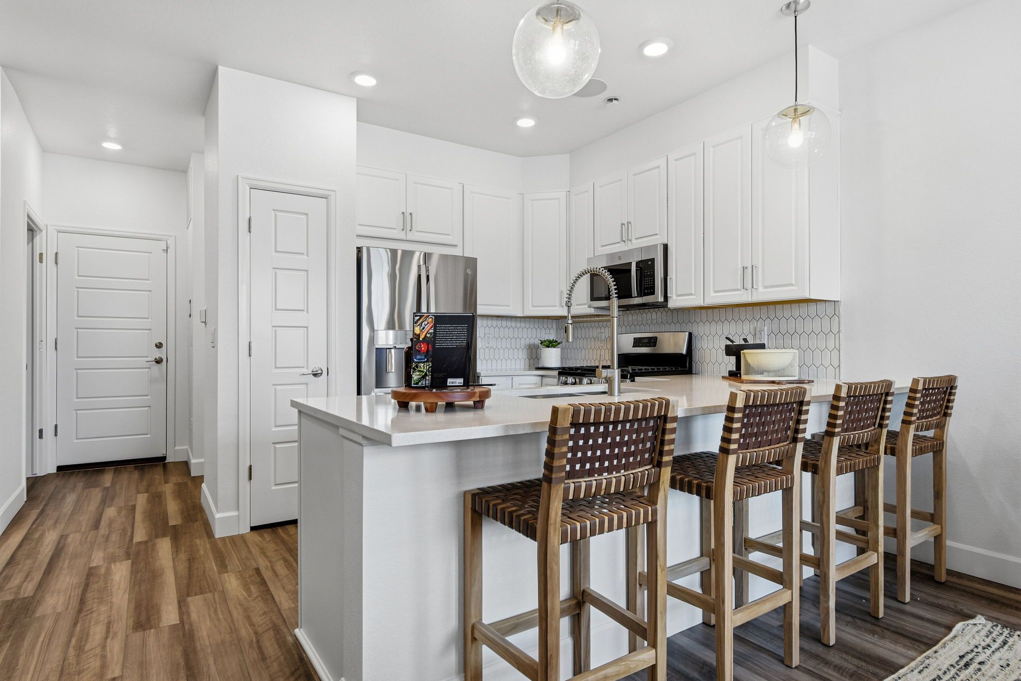 Discovery_ Wide kitchen view