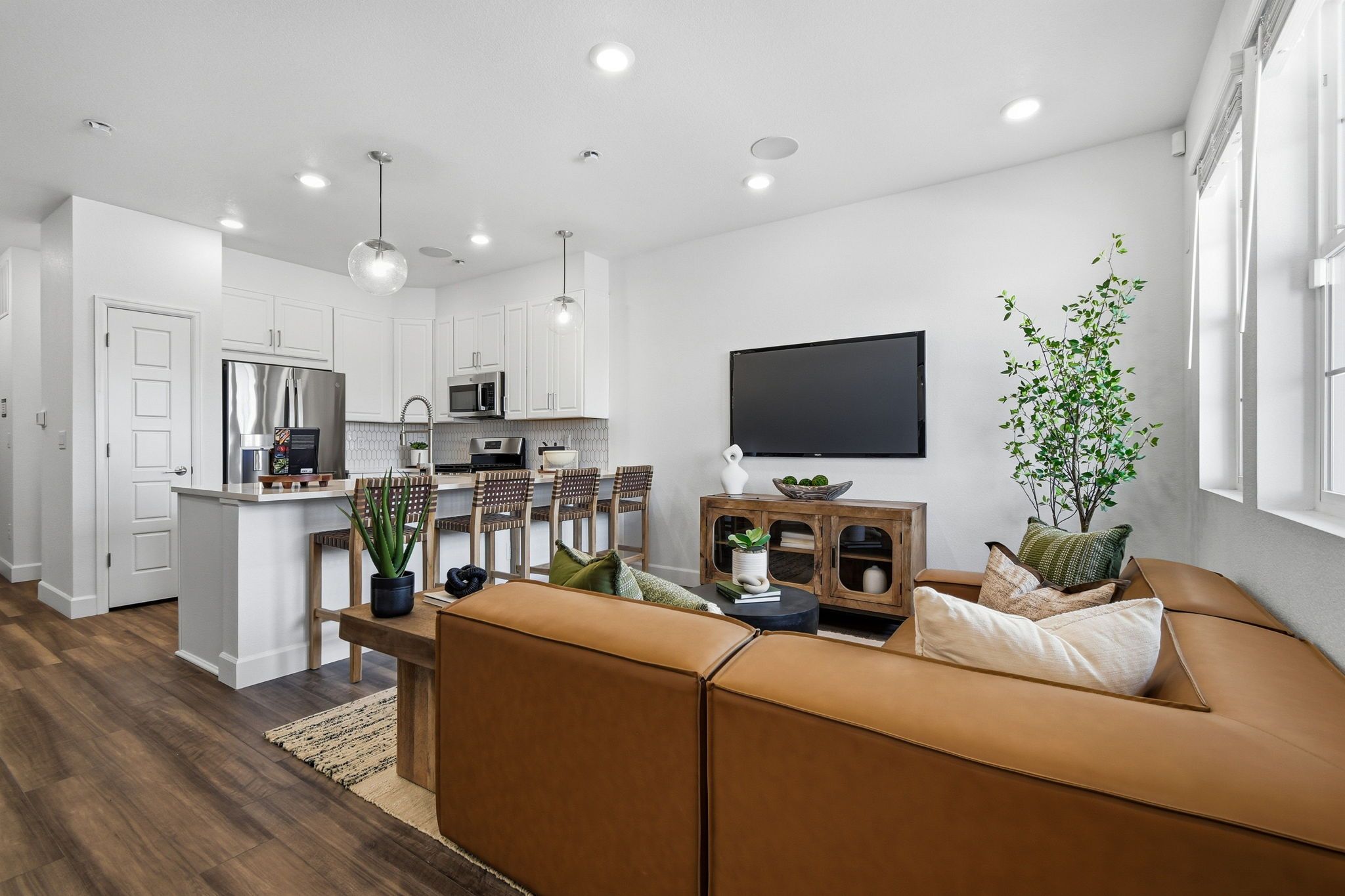 Discovery_ Great Room