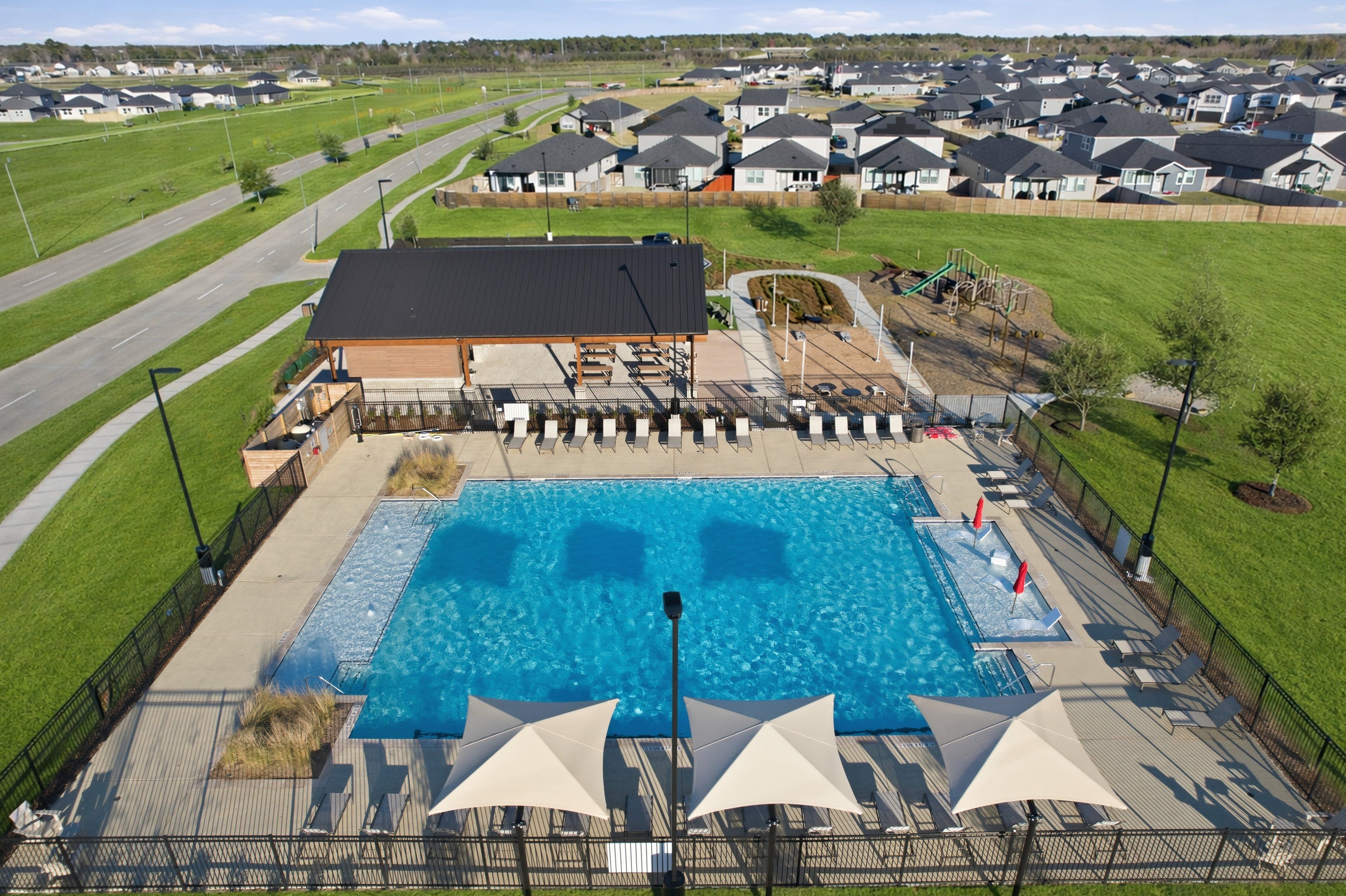 hj-tx-houston-redbud-amenity-center-lot-1-poo...