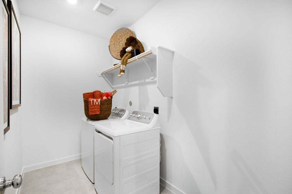 hj-tx-houston-ryehill-dorset-lot-7-laundryroom-001