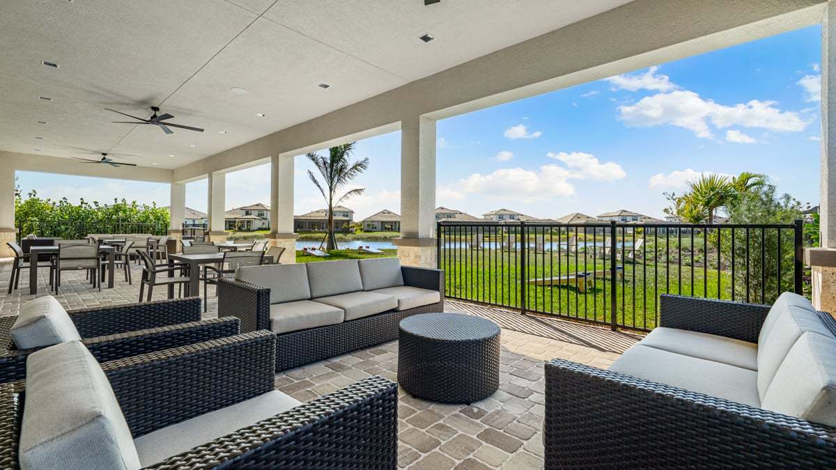 Esplanade by the Islands Amenity-40 veranda