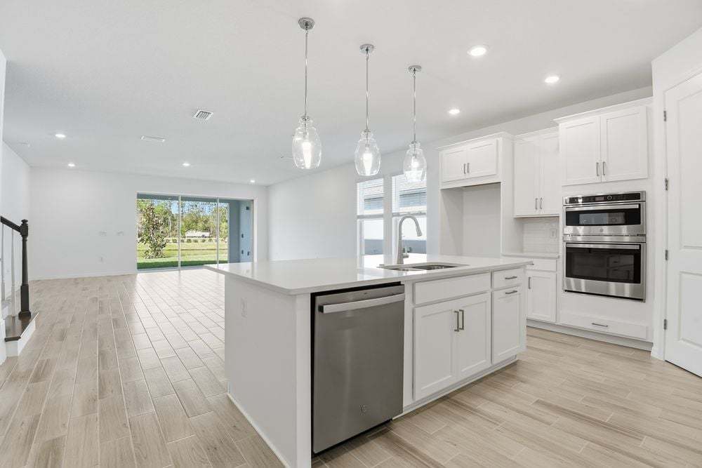 597 Moon Shell Circle (Bermuda)