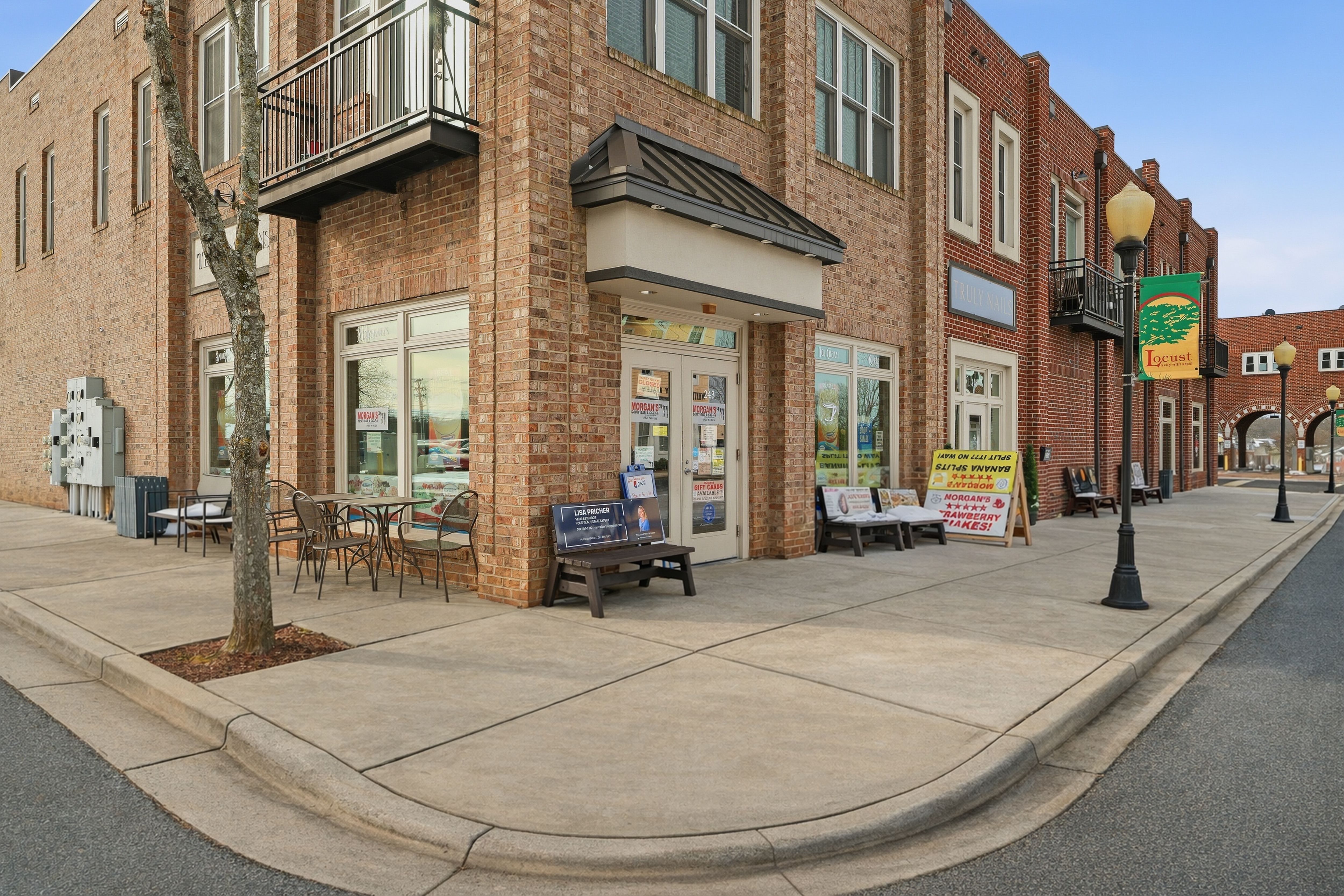 hj-nc-charlotte-locust-111-ray-kennedy-commun...