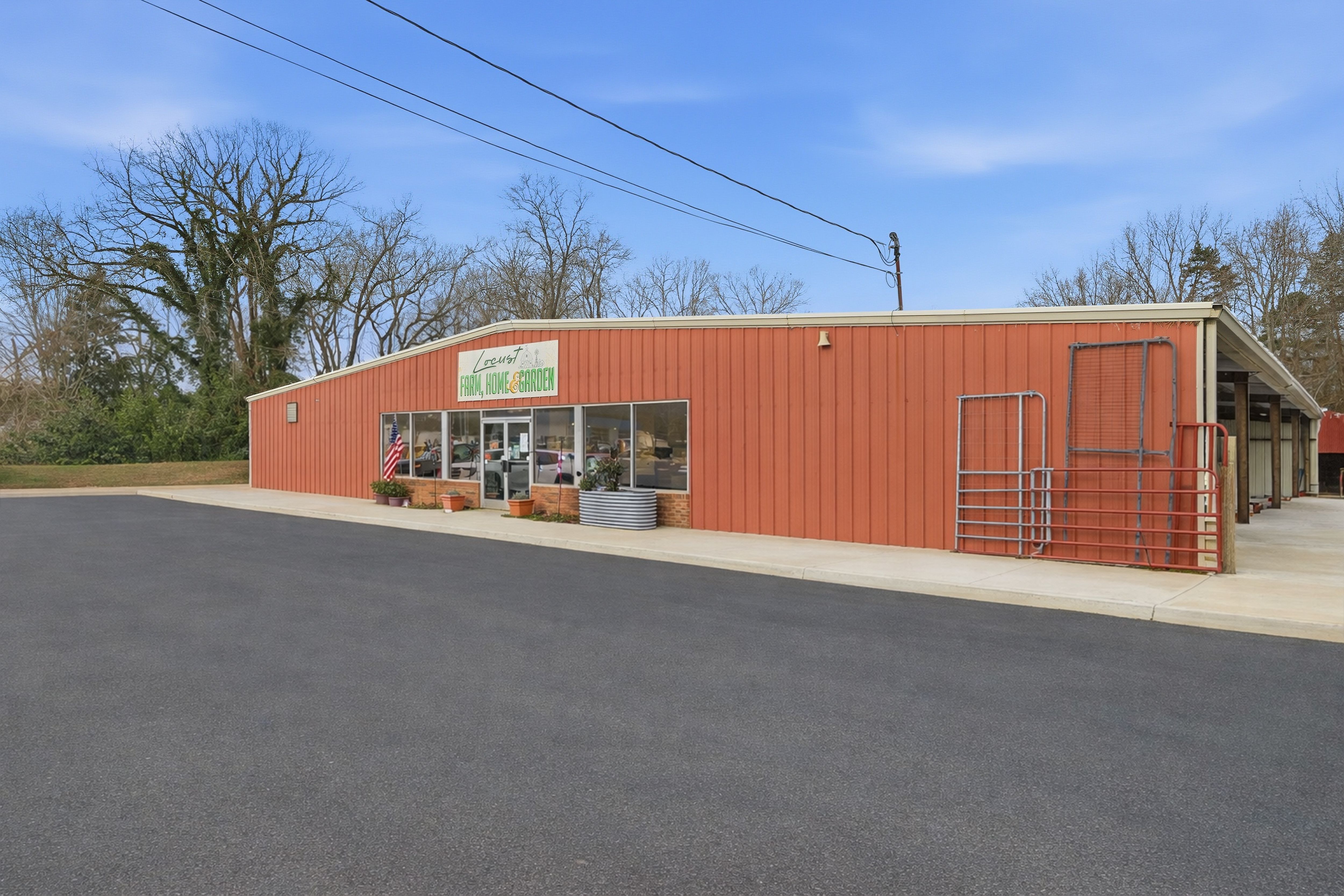 hj-nc-charlotte-locust-111-ray-kennedy-commun...