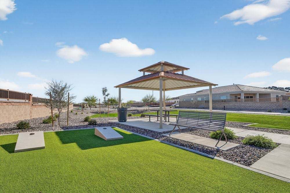 Remada and corn hole