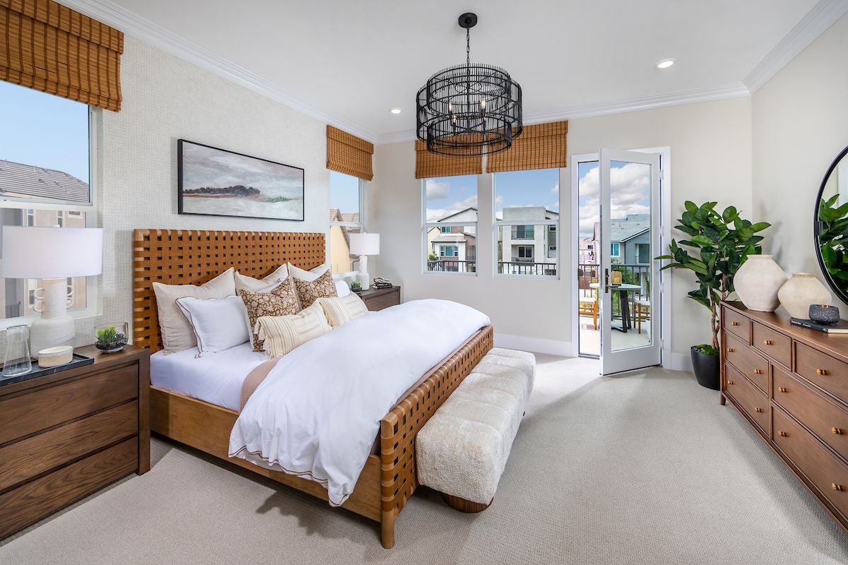 ca-socal-aurora-plan 1-2 story-4 bed-primary