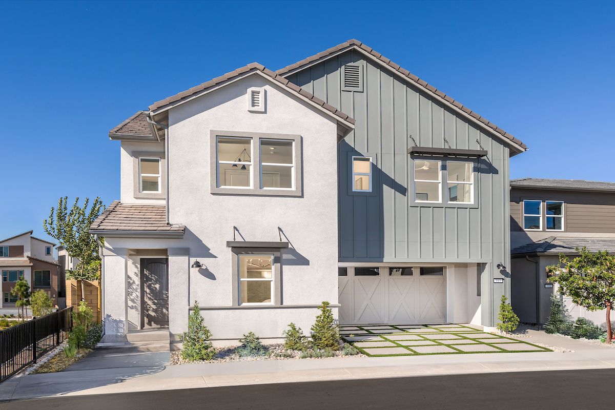 ca-socal-aurora-plan 3-2 story-5 bed- exterior