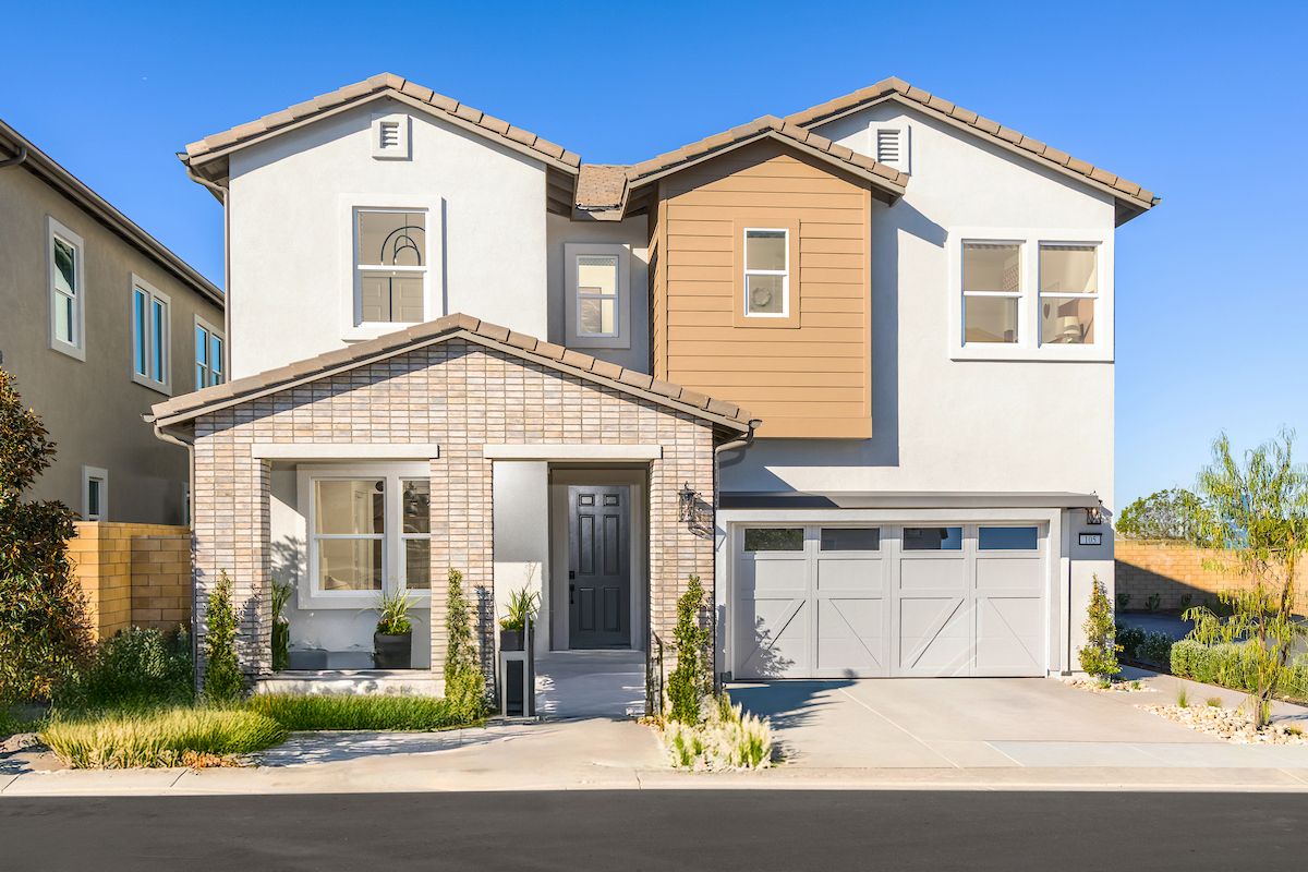 ca-socal-aurora-plan 1-2 story-4 bed-exterior