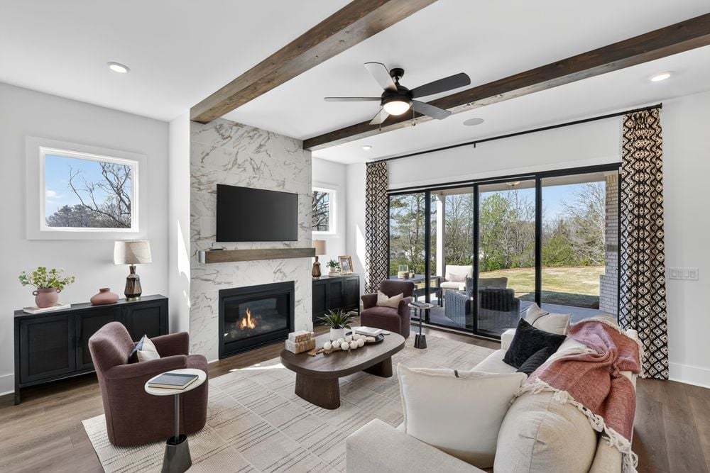 hj-ga-atlanta-wayt-farm-napa-lot-48-tv-lounge-002