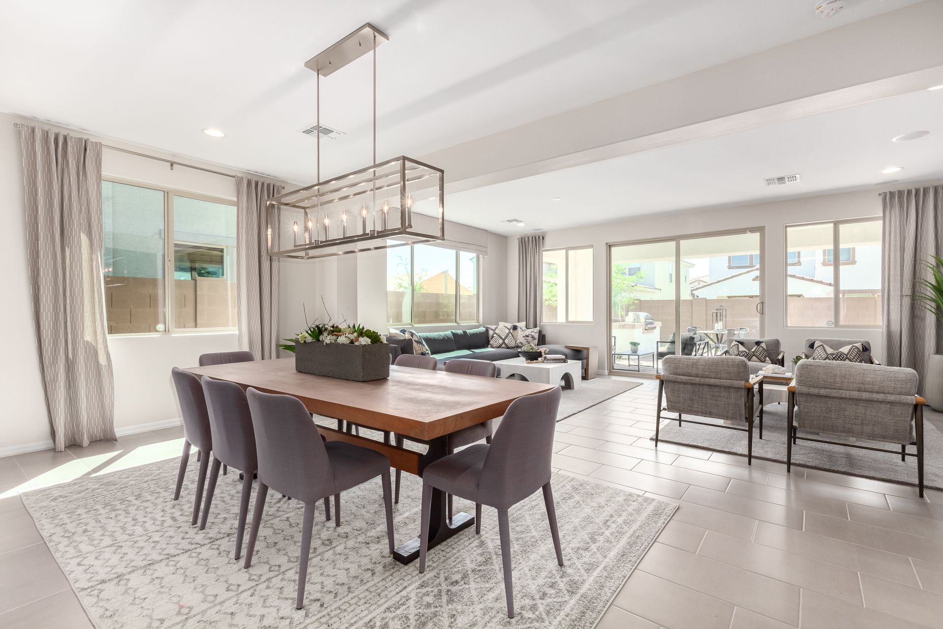 Dining and Kitchen9