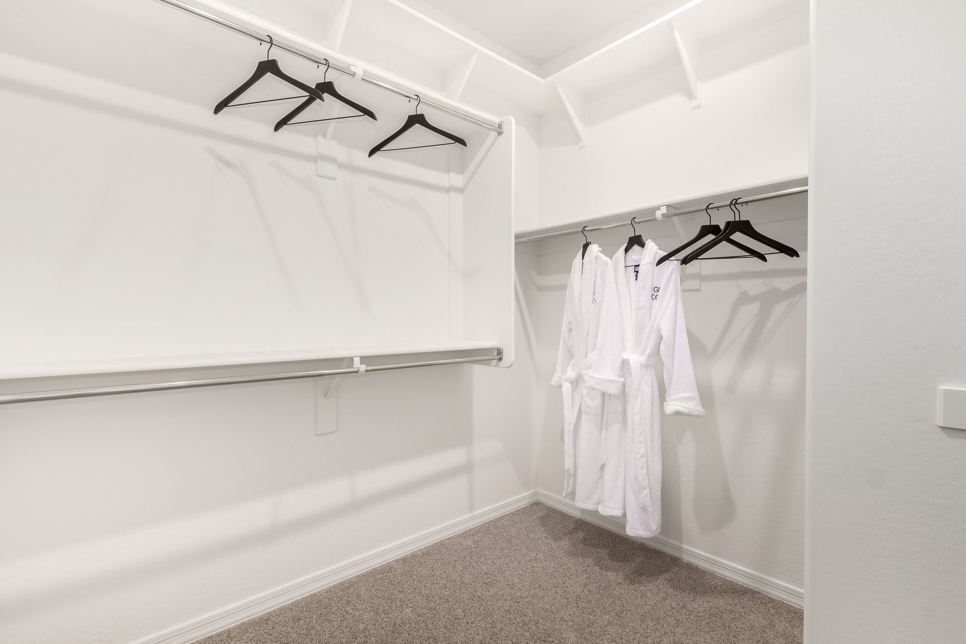 Owners Walk In Closet17