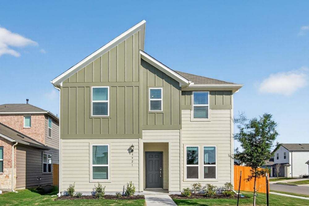 Bruckner 2 - Longview 40s - Alley: Del Valle, Texas - Taylor Morrison