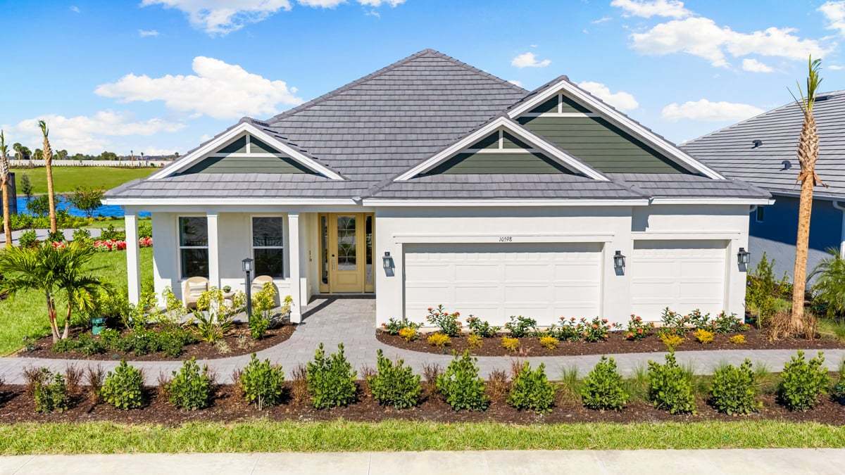 Cresta Low Country Exterior