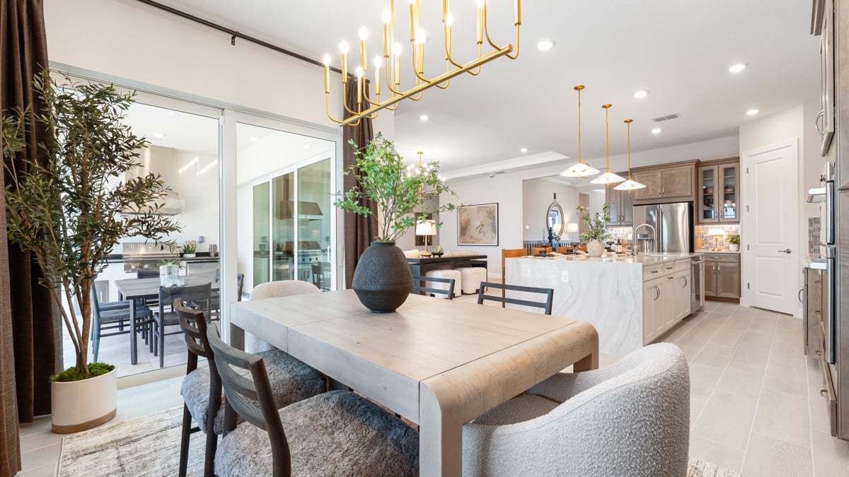 Esplanade at Skye Ranch - Cresta Model-26 dining