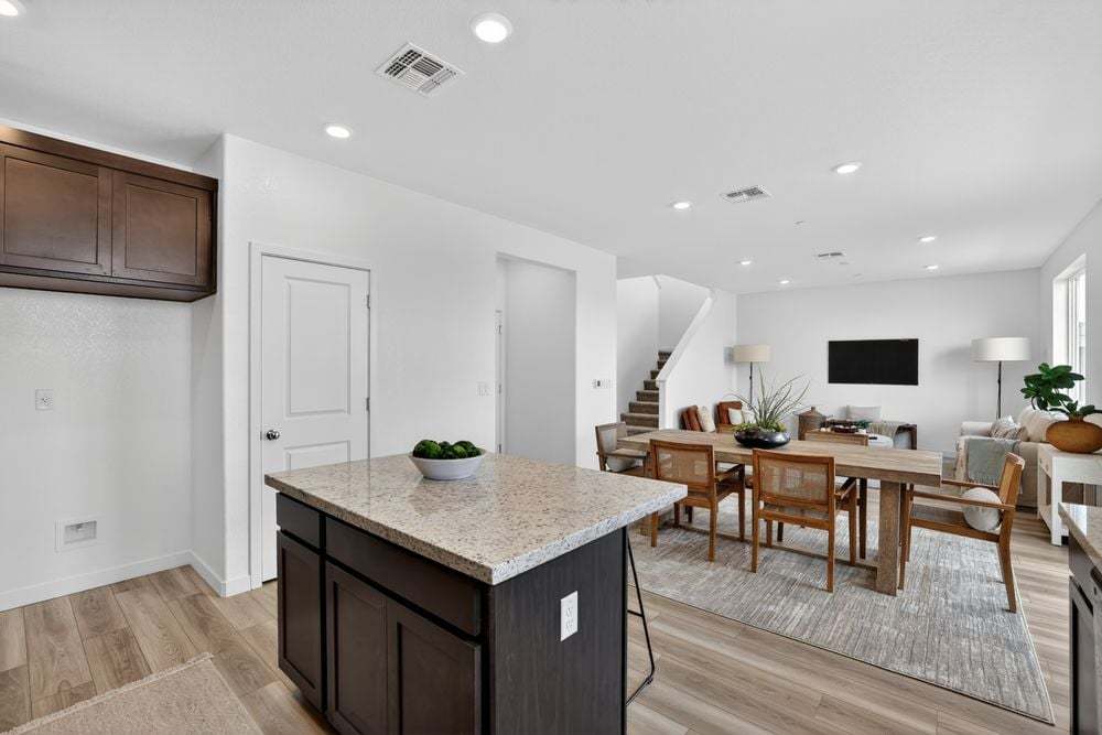 hj-ca-sacramento-orion-at-solaire-6-lot-3-kit...