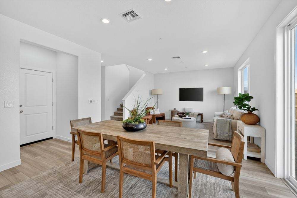 hj-ca-sacramento-orion-at-solaire-6-lot-3-din...
