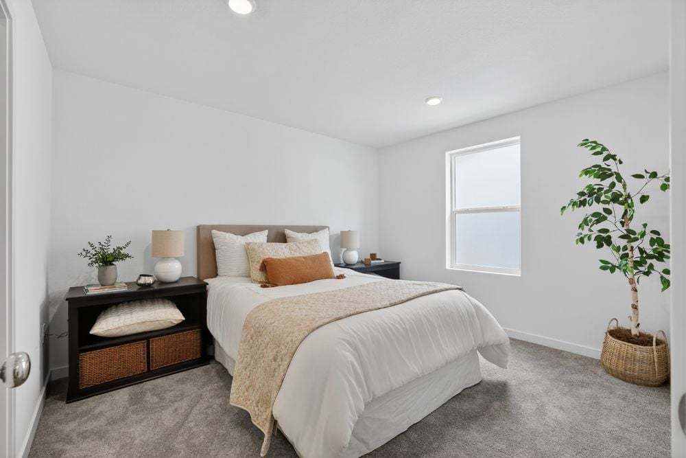 hj-ca-sacramento-orion-at-solaire-6-lot-3-bed...