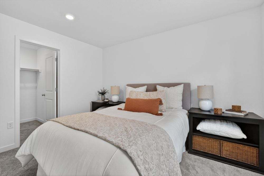 hj-ca-sacramento-orion-at-solaire-6-lot-3-bed...