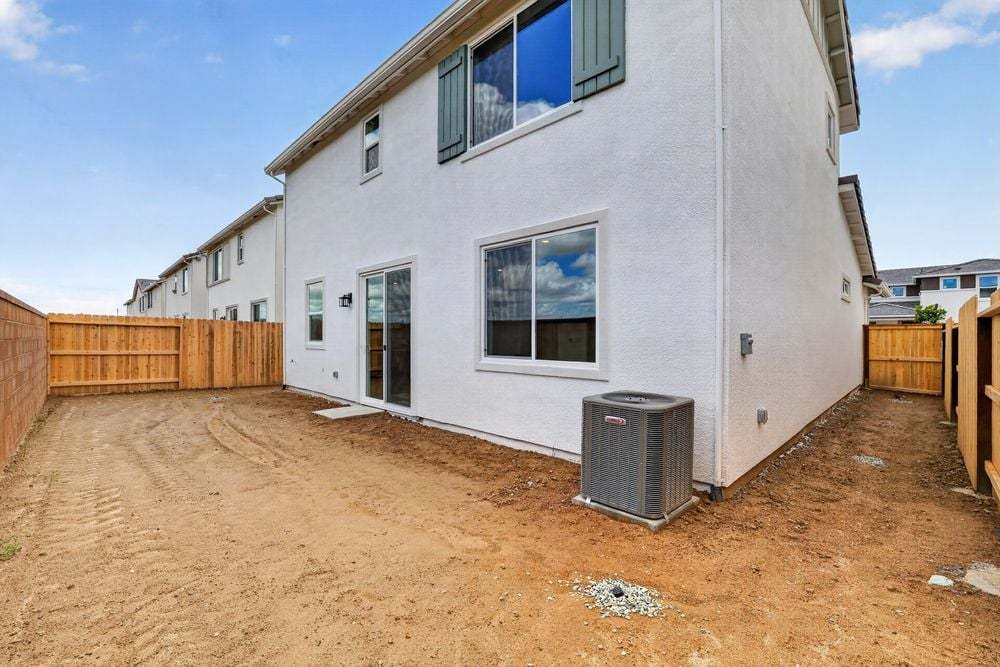 hj-ca-sacramento-orion-at-solaire-6-lot-3-bac...