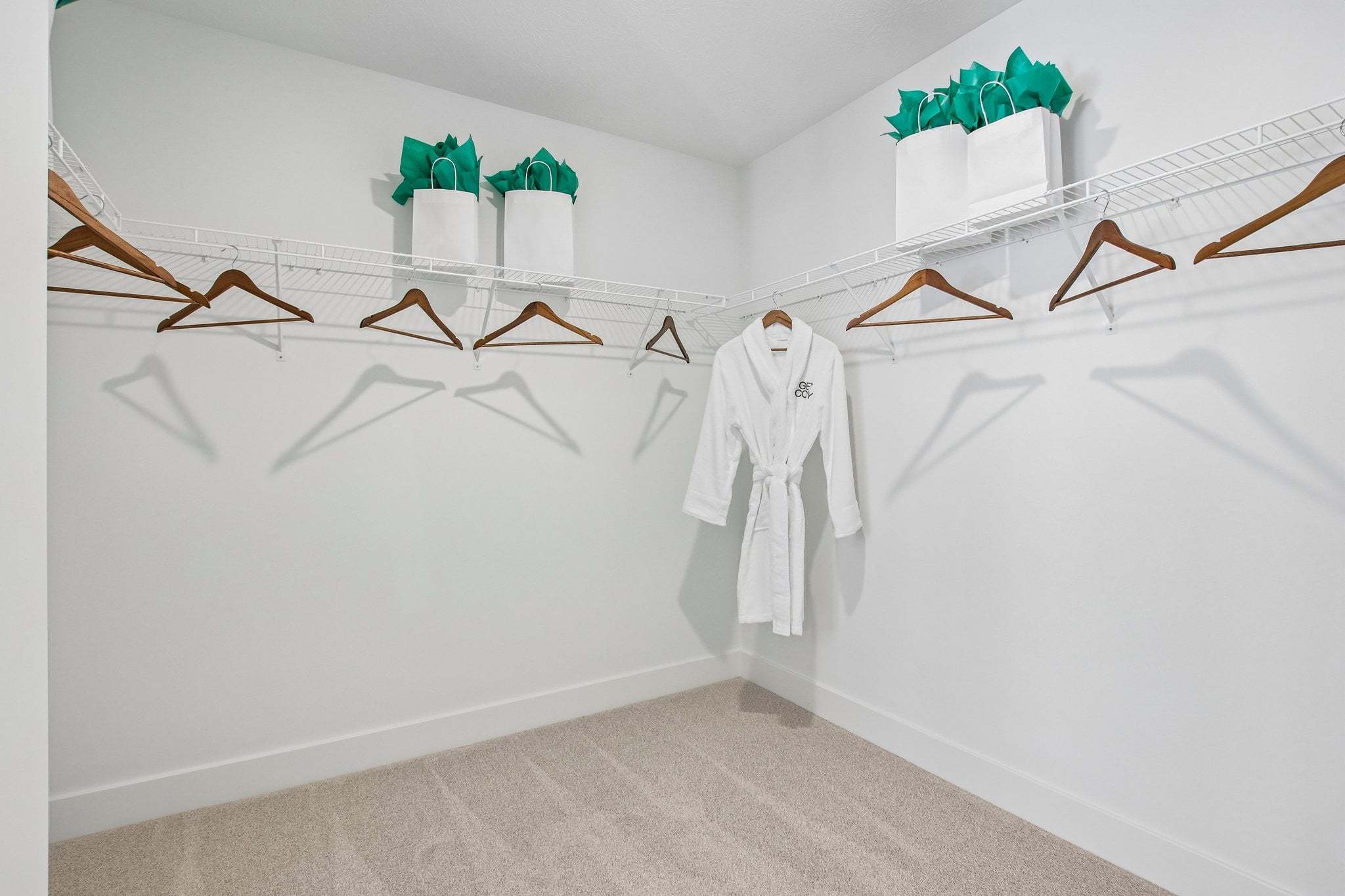 23 Primary Closet