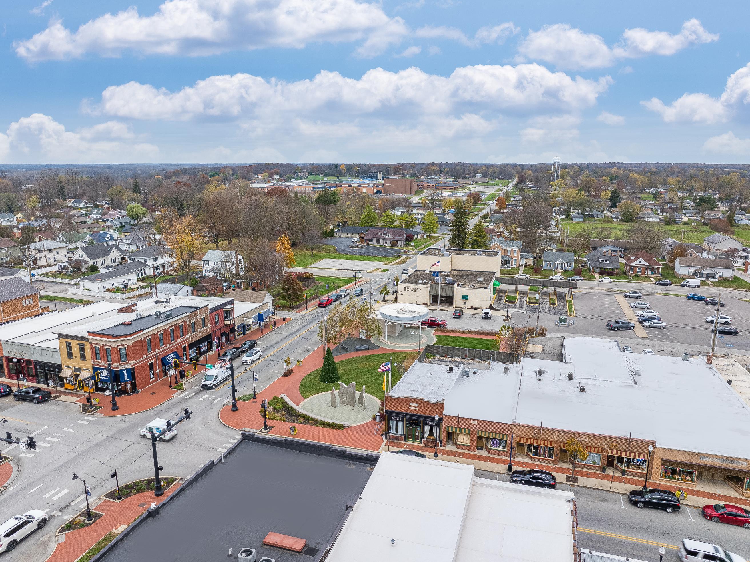 hj-in-ind-mooresville-6-w-main-community-loca...
