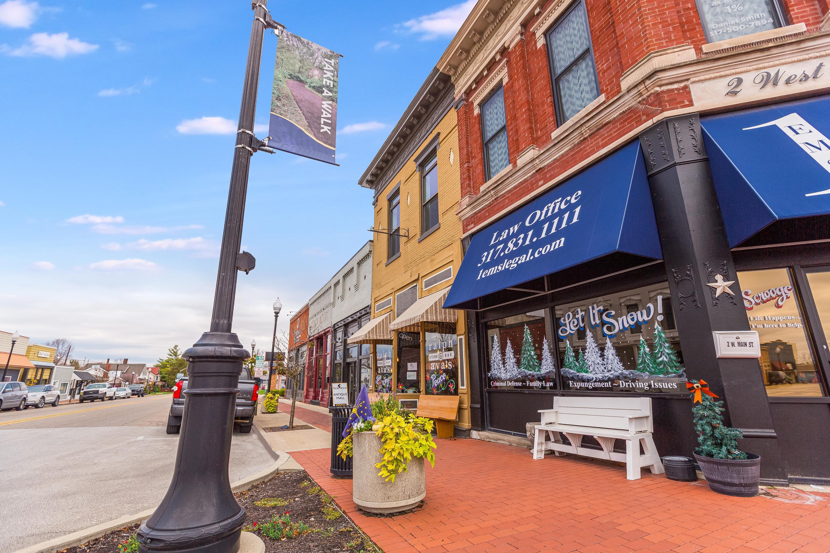 hj-in-ind-mooresville-6-w-main-community-loca...