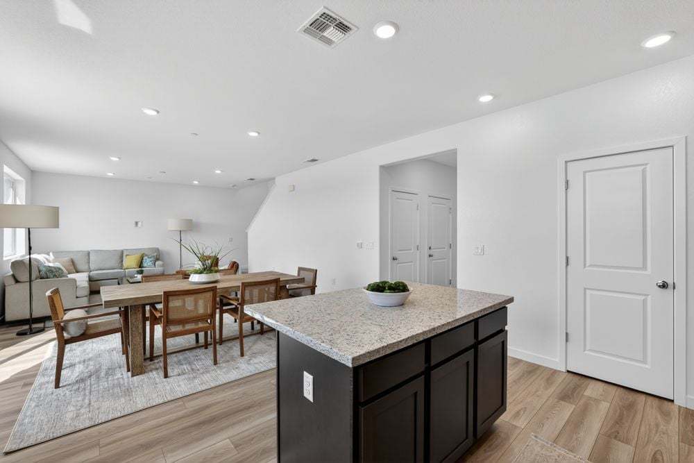 hj-ca-sacramento-orion-at-solaire-7-lot-20-ki...
