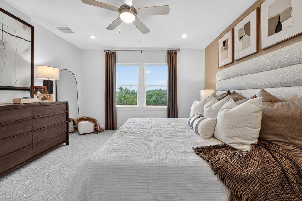 hj-tx-austin-village-grove-merlin-primary-bed...