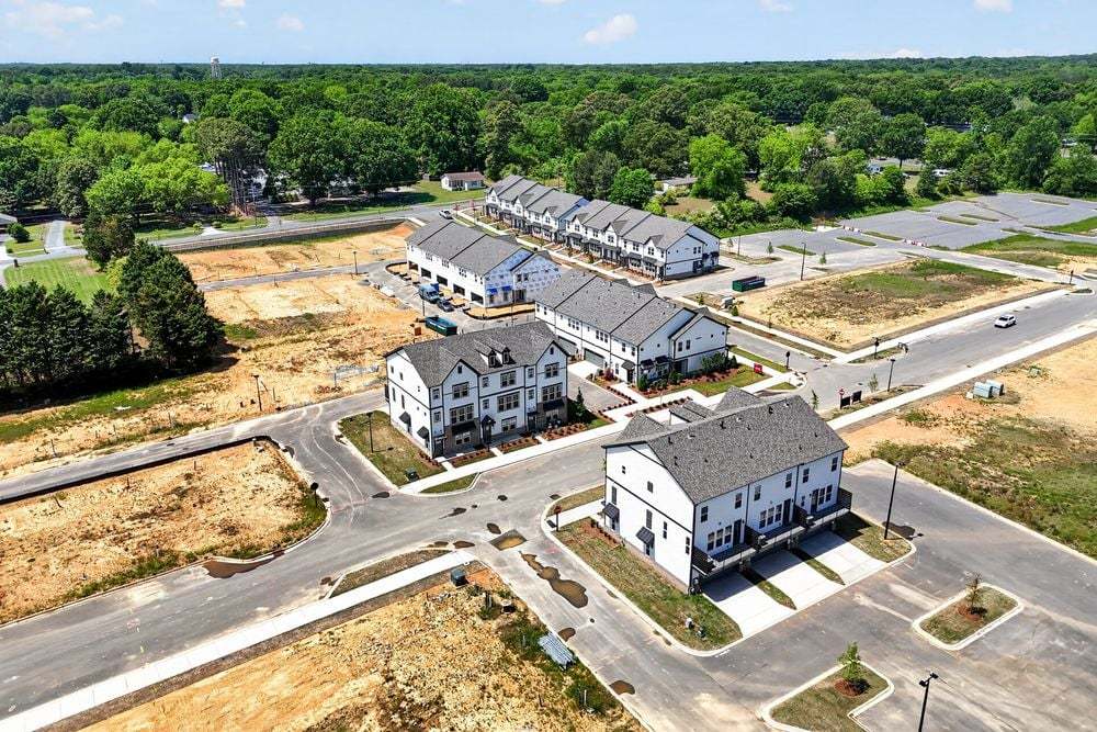 hj-nc-charlotte-indian-trail-townhomes-103-si...