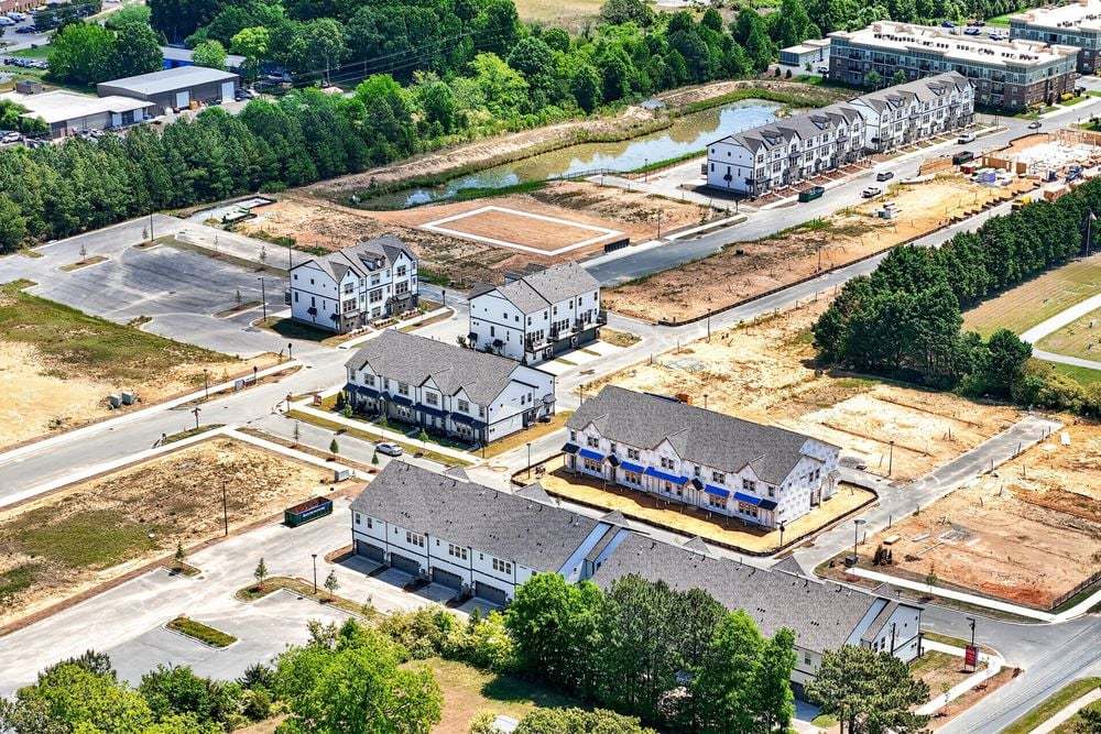 hj-nc-charlotte-indian-trail-townhomes-103-si...