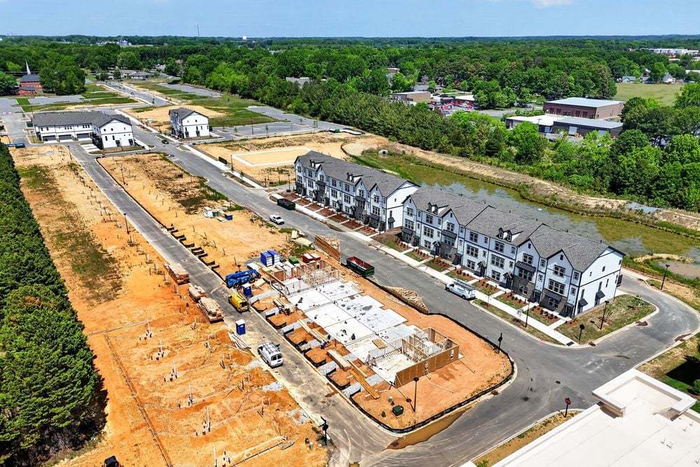 hj-nc-charlotte-indian-trail-townhomes-103-si...