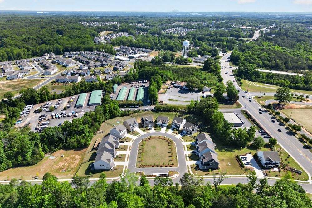 hj-nc-charlotte-river-falls-3010-river-commun...