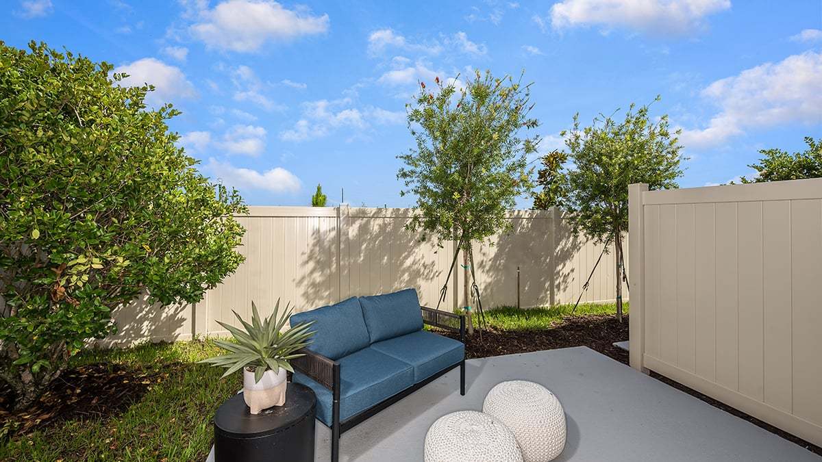 Southloch-Townhome-Jacaranda lanai