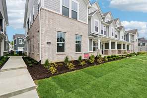5768 Arcade Boulevard (Uptown)