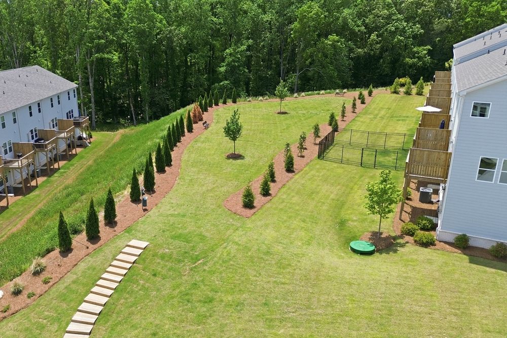 hj-ga-atlanta-auburn-glen-3118-jim-community-001