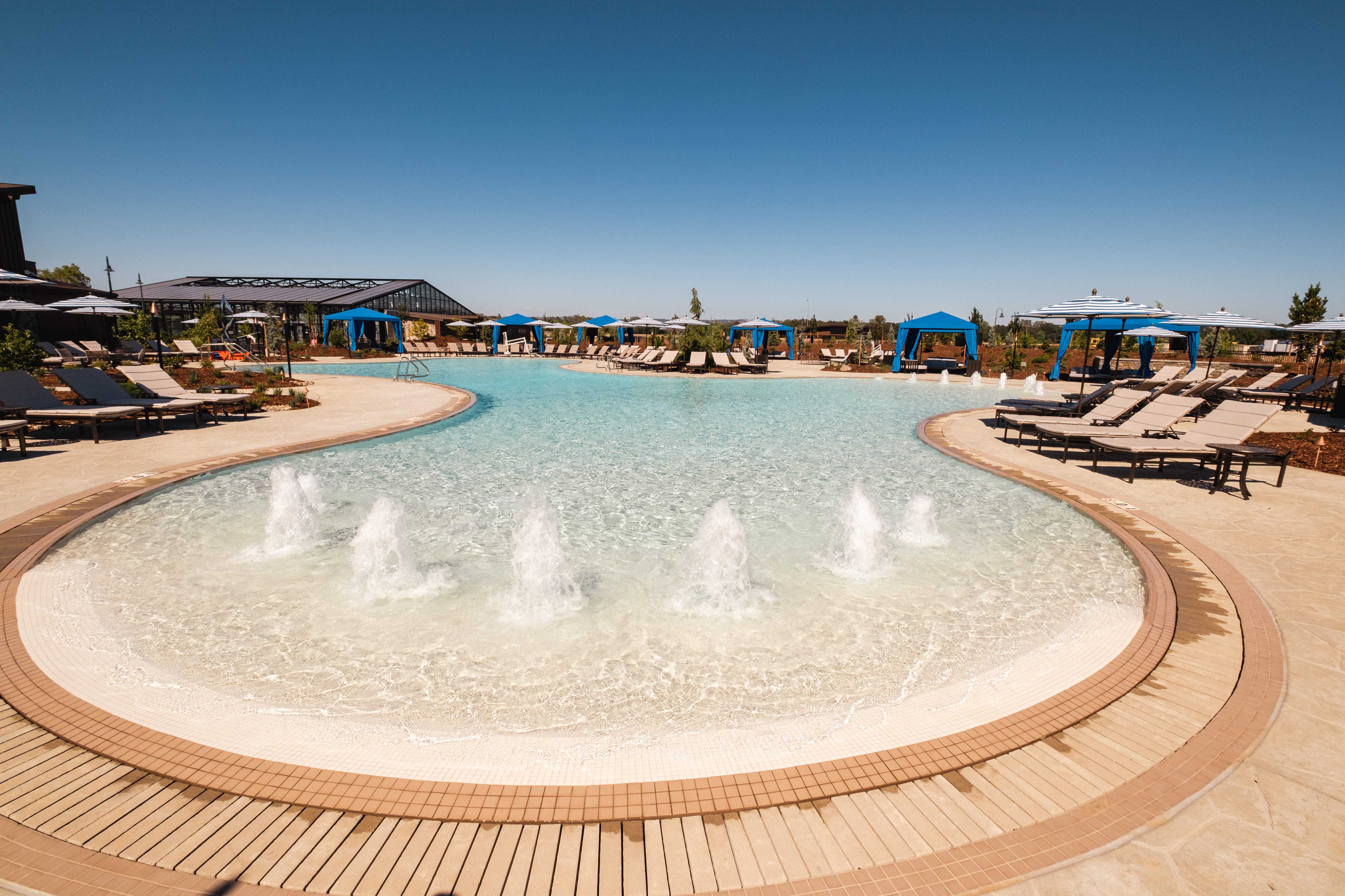Pool 2