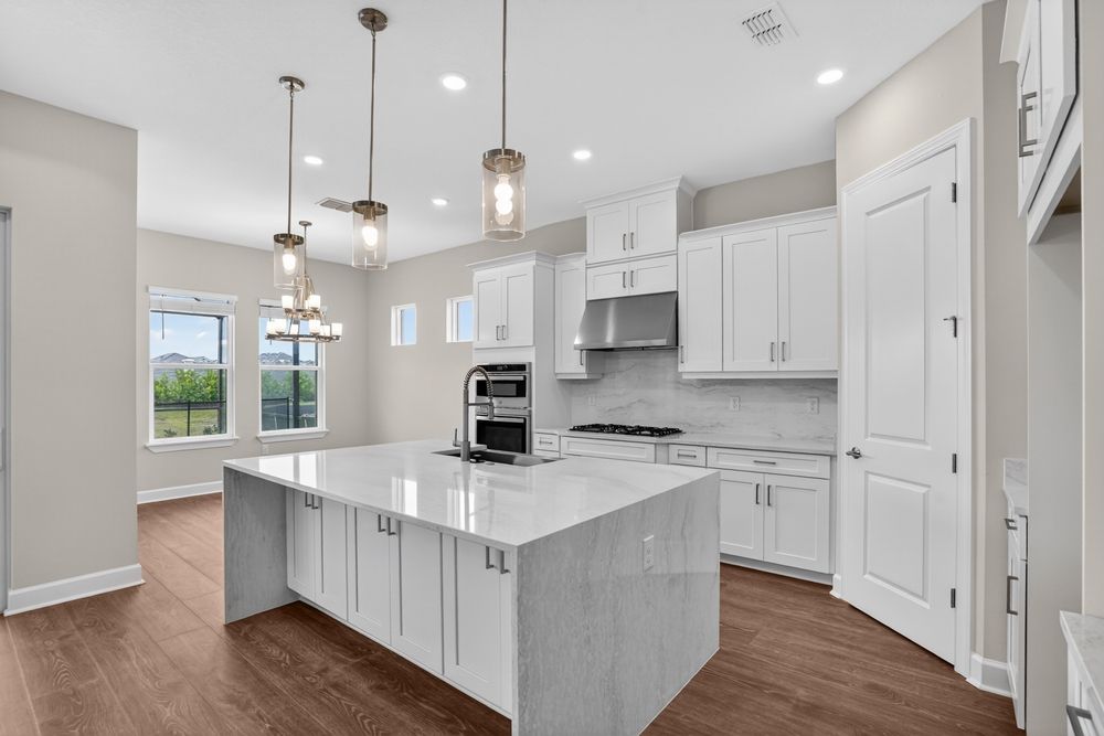 7653 Moonbeam Avenue (Sereno)