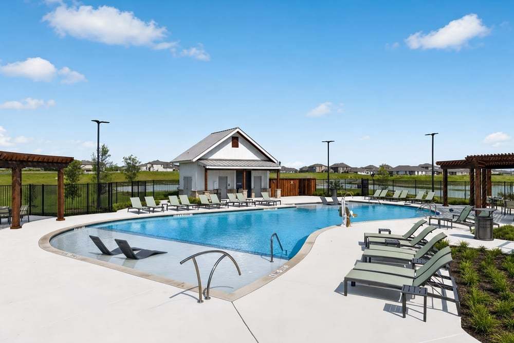 hj-tx-dallas-parks-at-foster-crossing-1528-ga...
