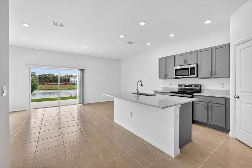 13159 Stable Place