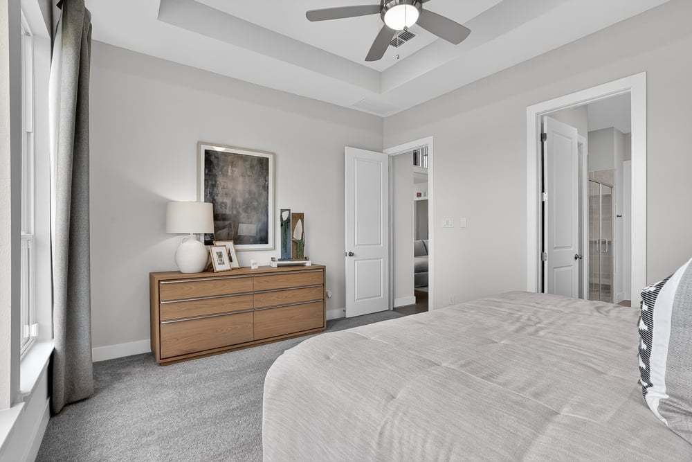 hj-tx-houston-ryehill-paige-lot-6-primary-bed...