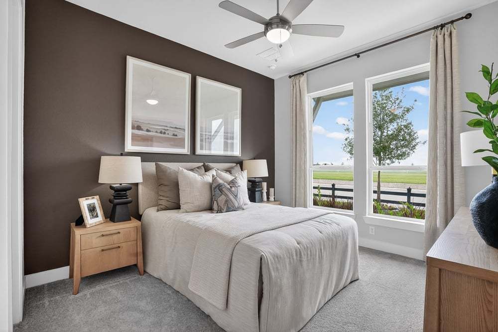 hj-tx-houston-ryehill-paige-lot-6-bedroom-003